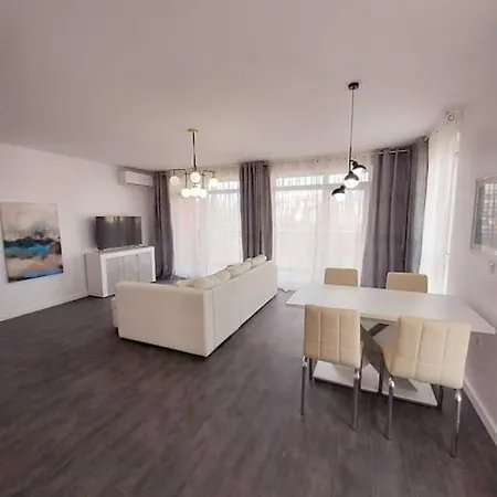 Apartman Luxury Two Bedrooms Paul Sеzanne *