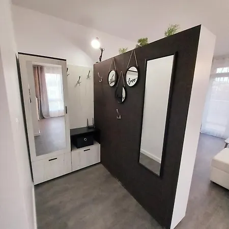 Luxury Two Bedrooms Paul Sеzanne * Chissarja